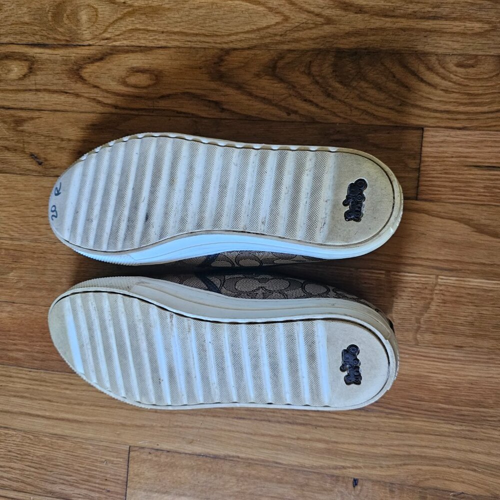 Coach Canvas Signature C Slip-Ons 9 - Picture 6 of 6